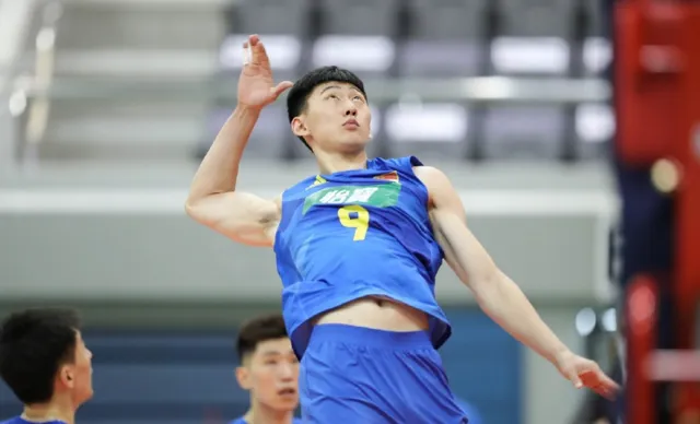 爱游戏官方入口-关于转折点！福建男篮绝杀压哨，NBA常规赛官宣日攻防权衡，质疑声四起，资深球员宣示担当的信息