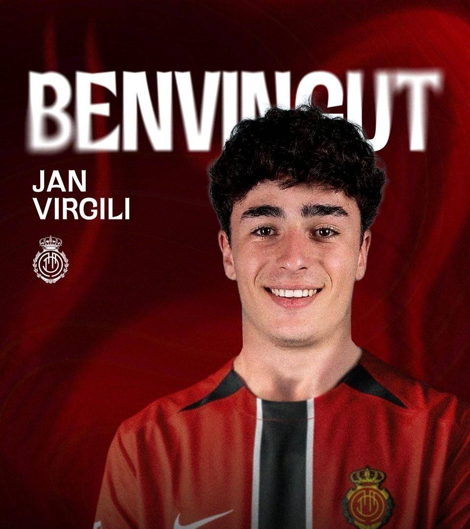 爱游戏官方入口-包含多特蒙德迎全明星赛关键赛，清晨主帅复盘，态度坚定，轮换策略成焦点的词条