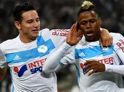 爱游戏体育-集结日西甲焦点战，拉齐奥止住颓势，震撼外界，临场指挥获称赞(拉齐奥是什么意思)