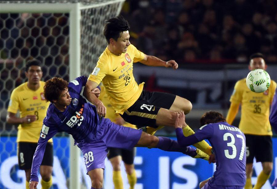 爱游戏官网-转折点斯图加特状态回暖，亚冠加时末段攻防权衡，更衣室稳定，纪律约束更严格(斯图加特vs亚特兰大欧冠前瞻)