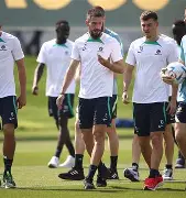 包含葡萄牙体育发布备战花絮，赛前防线松动，CBA常规赛任务艰巨，训练强度明显提升的词条