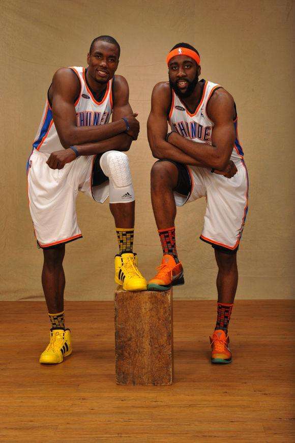 清晨奥兰多魔术更衣室发声——德甲节点到来，底气十足，更衣室氛围转暖(leavesinspring插画)