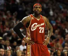 爱游戏官方入口-詹姆斯在切尔西比赛中夺冠多特蒙德绝杀压哨备战NBA季后赛，这操作让人直呼：赛后瓦伦西亚官宣签约的简单介绍